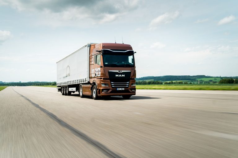 Fantástico! MAN IZCĪNA TRĪS GALVENOS TITULUS SPĀNIJAS NACIONĀLAJĀ TRANSPORTA BALVU PASNIEGŠANĀ